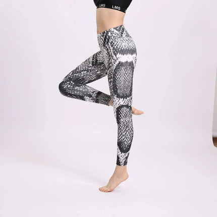 Women Snakeskin Elastic 3D Fitness Leggings