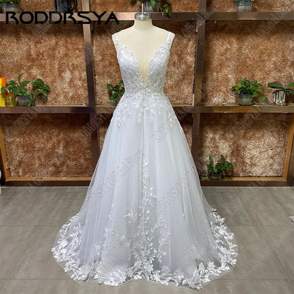 Women Spaghetti Bohemian European Lace Wedding Dress